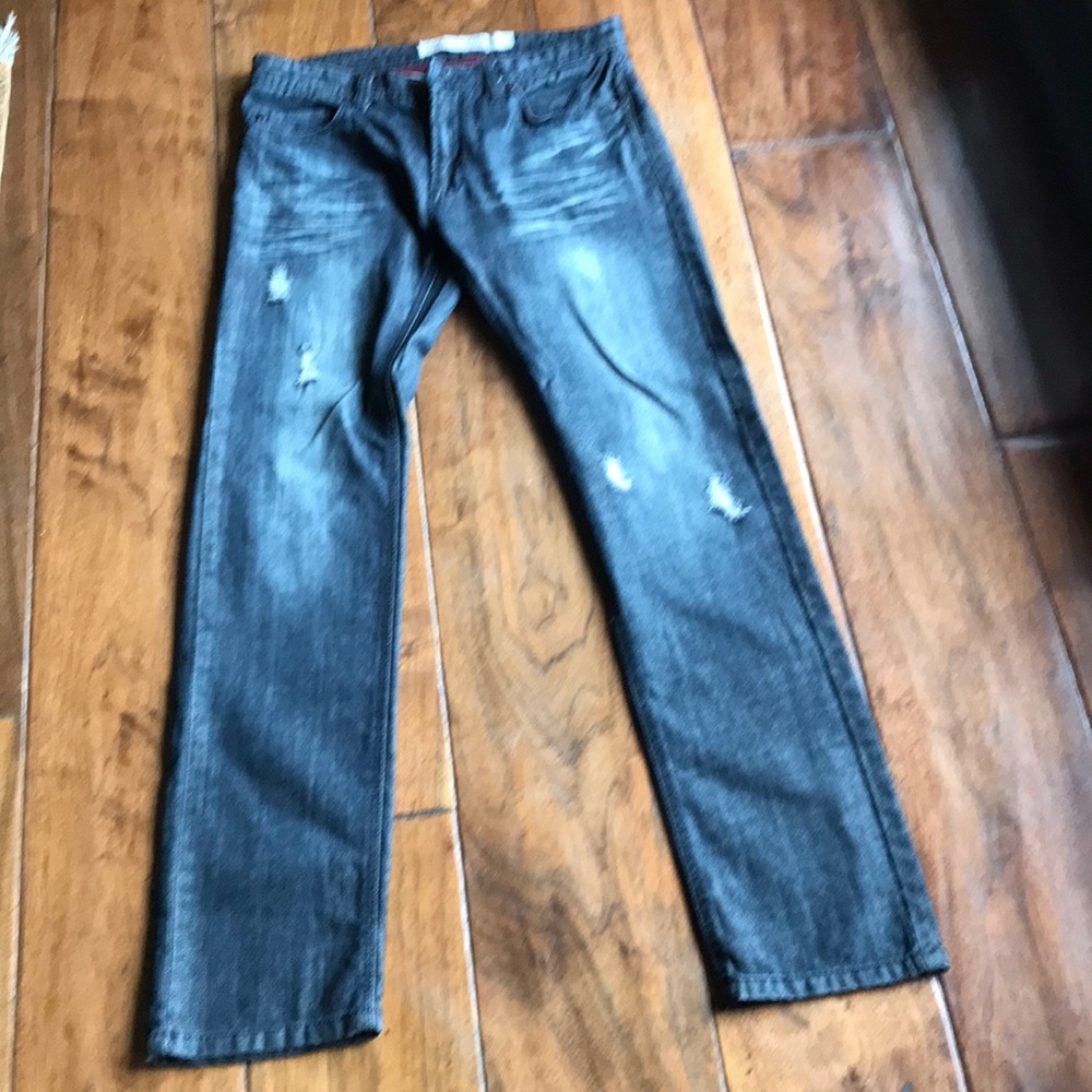 Men’s trendy jeans